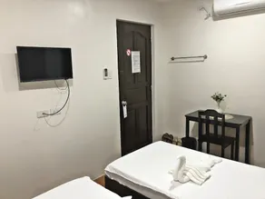 Diamond Residences - Image 2