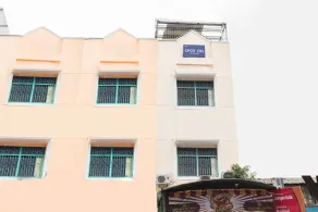 Executive Inn 2 by OYO Rooms - Image 4