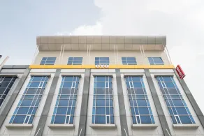 Merlion Hotel by OYO Rooms - Image 3