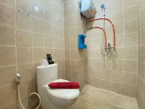 Beauty Spacious Studio Room At Pinewood Apartment Jatinangor - Image 2