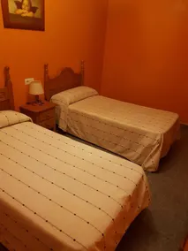 Pension Carmona - Image 3