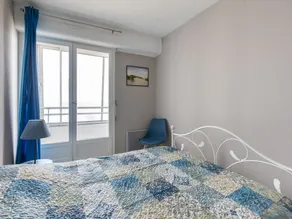 Charming Apartment in Courseulles sur Mer Near Seabeach - Image 2