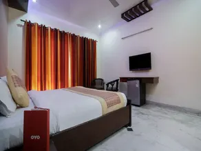 Dev Palace by OYO Rooms - Image 2