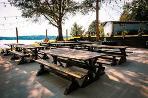 Lakefront Property Studio with Private Porch #39 at Long Cove Resort - Image 1