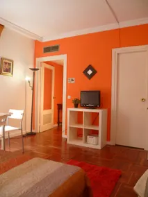 Village Gran Via Apartments - Image 2