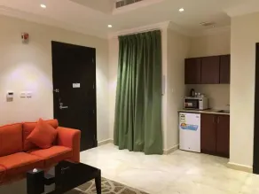 Asfar Plaza Hotel And Apartments - Image 2