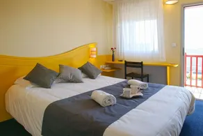 Couett'Hôtel Saint Jean D'Angély - Image 3
