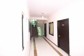 Hotel Traveller Inn by OYO Rooms - Image 4
