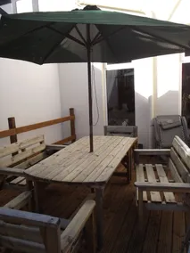 Tudor Court - Image 4
