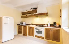 Holiday Home in Sisan - Image 5