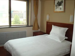 Greentree Inn Shandong Yantai South Avenue Business Hotel - Image 4