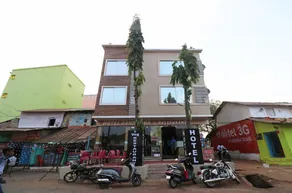 Hotel Abhilasha by OYO Rooms - Image 3