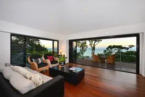 Trinity Beach Hideaway - Image 2