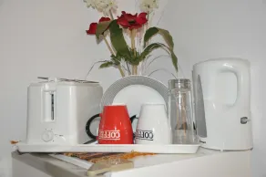 Alexandra Rooms - Image 5