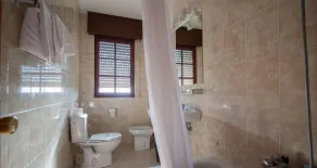 Hotel Surfances - Image 3
