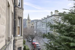 ALTIDO 5 Bedroom Apt near Meadows and George Square - Image 4