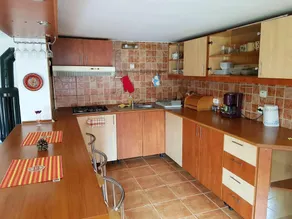 House With 3 Bedrooms in Sighișoara, With Wonderful Mountain View, Enclosed Garden and Wifi - Image 2