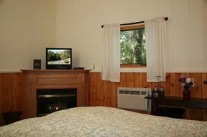 Old Crocker Inn - Image 2