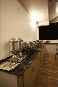 FabHotel Grand Savoury Suites - Image 5