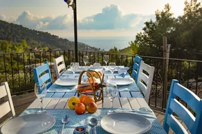 Nihan's Place Hotel - Image 5