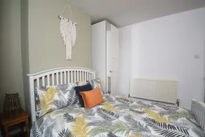 Cosy and Modern 2 Bed Family House in Abergele - Image 3