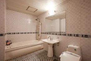 Sunflower Hotel - Image 5