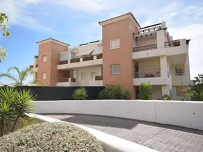 Comfortable apartment on the golf course, near the beach and activities - Image 5