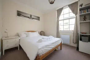 Unique and Cozy 1 Bed Flat in Dalston - Image 2