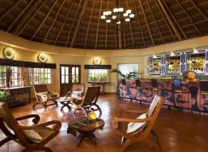 El Dorado Seaside Suites, Catamarán, Cenote & More Inclusive - Image 2