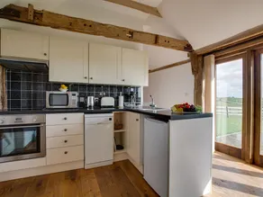 Nicely Furnished Cottage in Bilsington Countryside - Image 2