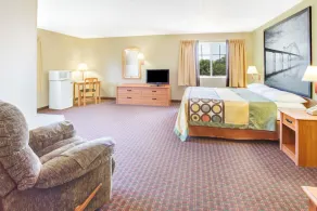 Eagle Ridge Inn - Image 4