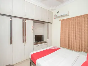 OYO 35708 Zee Hotel - Image 2