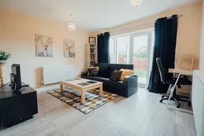 Bellengers Apartments - Image 5