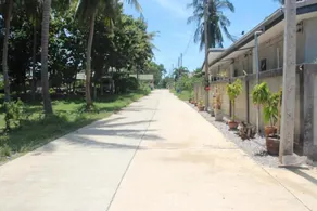 The Beach House Bungalows - Image 2
