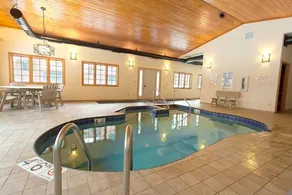 Copperwood #12 - 3 Br Condo - Image 5