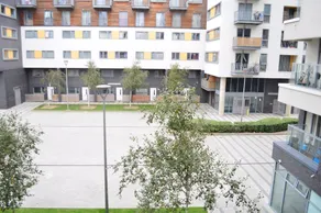 1 Bed Flat in Whitechapel with Roof Terrace - Image 3