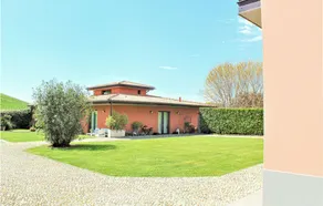 Nice Apartment in Cazzago San Martino With 2 Bedrooms, Wifi and Outdoor Swimming Pool - Image 5
