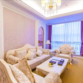 Celebrity City Hotel - Image 5