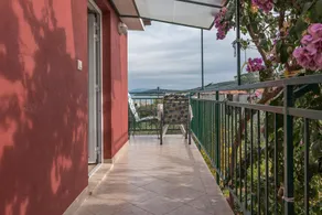 Apartment With 2 Bedrooms in Slatine, With Enclosed Garden and Wifi - - Image 2