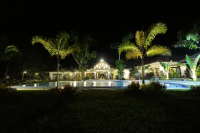 Rose Villas Resort - Image 4