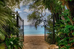 Waverly One by Blue Sky Luxury - Image 3