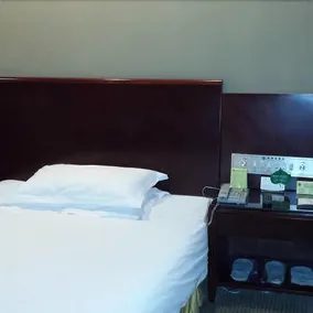 Jiangdu Hotel - Image 3