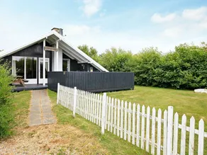 Quaint Holiday Home in Sjællands Near Beaches - Image 5