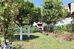 Traditional Cottage on the hillside of Antiperni - Image 3