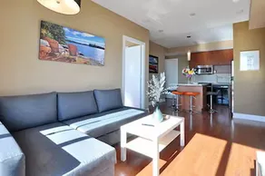 Condos with Parking & Gorgeous View - Image 4