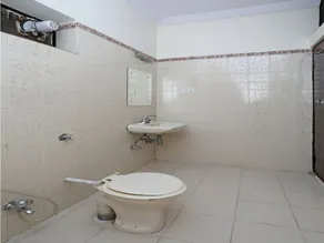 Goyal Inn by Occazia Hotels - Image 4