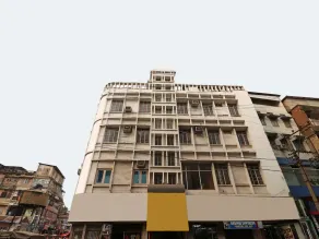 Hotel Nova by OYO Rooms - Image 3