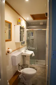Traditional 3 Bedroom Apartment in Bruntsfield - Image 4