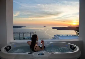 Azzurro Suites Santorini - Image 5