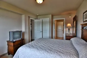 Unit 302 2 Bd/ 2 Ba Condo 2 Bedroom Condo - Image 2